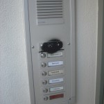 Farbe gegen Nazis