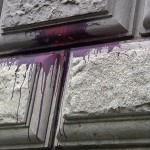 Farbangriff auf Gerichtsgebäude