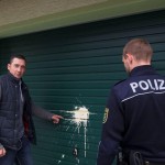 Farbe gegen Haus vom "Wir sind Deutschland"-Anmelder