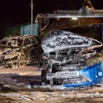 Zwei Suzuki-Neuwagen abgefackelt