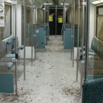 Scheiben von S-Bahn zerschlagen