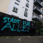 Farbe und Steine gegen Neubauten