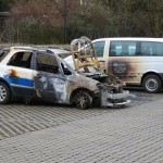 Brandanschlag auf Ordnungsamt-Autos