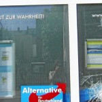 Steine gegen AfD-Büro