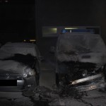 Polizeiautos angezündet