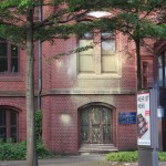 Farbe gegen Jobcenter