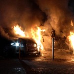 Brananschlag auf Autohaus wegen Sponsoring rechter Kampfsportveranstaltung