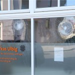Steine gegen Wahlkreisbüro von Markus Ulbig (CDU)