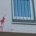 Farbe gegen Wohnhaus von Niels Annen (SPD)