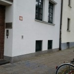 Farbe gegen Verbindungshäuser