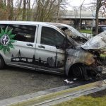 Autos von Gewerkschaft der Polizei (GdP) und Polizei abgefackelt