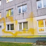 Farbe gegen Polizeiwache