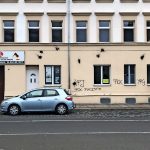 Farbe und Steine gegen DITIB