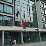 Farbe gegen französisches Konsulat