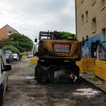 Zwei Baufahrzeuge abgefackelt