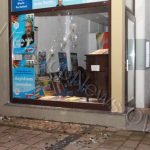 Steine gegen AfD-Büro