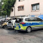 Polizeiwagen abgefackelt