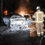 Zwei Kone-Firmenwagen abgefackelt