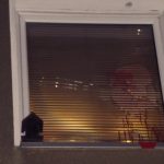 Farbe gegen Wohnung von Pegida-Nazi