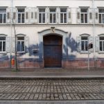 Farbe gegen Amtsgericht bei Sponti