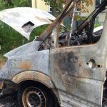 Vier städtische Transporter abgefackelt