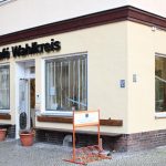 Steine und Hämmer gegen drei CDU-Büros und Sparkasse