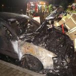 Auto eines Nazis abgefackelt