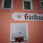 Farbe gegen Nazikneipe
