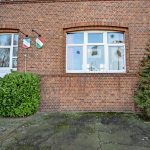 Steine und Farbe gegen Burschenschaft