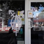 Buttersäure gegen Restaurant von Attila Hildmann