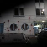 Farbbeutel gegen Arbeitgeberverband