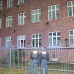 Bitumenflaschen gegen BKA-"Terrorabwehrzentrum"