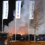 Diverse Autos von Nissan-Autohaus ausgebrannt