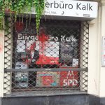 Farbgläser gegen SPD-Büro