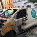 Zwei Vonovia-Firmenautos abgefackelt