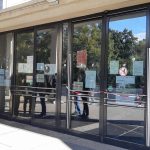 Glasbruch beim Bezirksamt