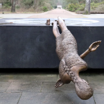 Geschichtsrevisionistisches Denkmal entfernt