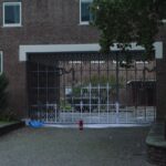 Farbe gegen Erzbischöfliches Haus Köln