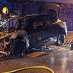 Fahrzeuge und Ladestationen von Tesla abgefackelt