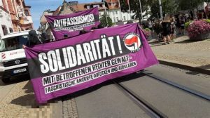 Transparent:Solidarität mit betroffenen rechter Gewalt