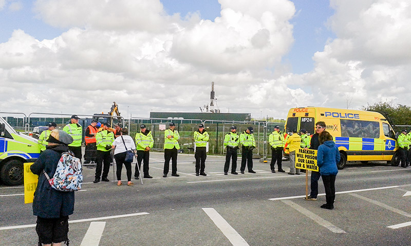 poliskedja vid preston new road