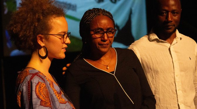 Gedenkfeier Tonou Mbobda: Dankeschön [DE, FR, EN, AR]