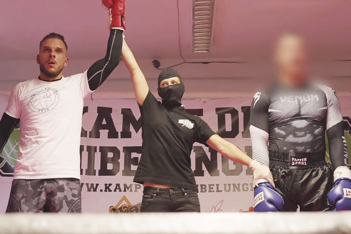 André Fuhr (links) gegen Kevin Noeske, der von «Knockout51» aus Eisenach unterstützt wurde