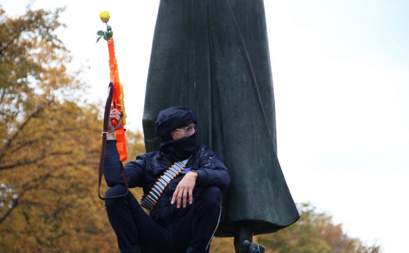 „Tag X“-Romantik aus dem Bilderbuch – „Corona-Proteste“ & rechter Terror