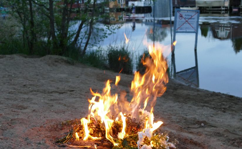 Keine Trauer um Nazis