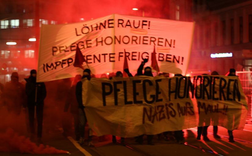 [HRO] Spontane Demonstration zur linken Kritik an Corona-Maßnahmen und Querdenkern