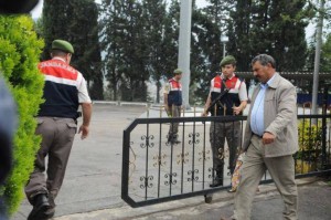 Mehmet Öcalan auf dem Weg nach Imralı