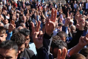 Gever: 4 Menschen auf offener Straße von türkischen „Sicherheitskräften“ ermordet