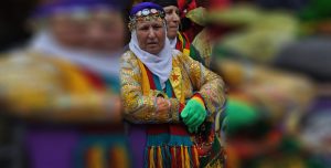 Das PKK-Verbot und die Kleiderordnung