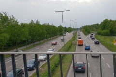 A-Fußgängerbrücke08-Kreuzung-Westen